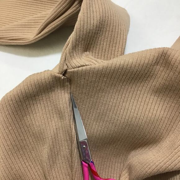 LULU'S S Beige Wilde Ribbed Fitted Long Sleeve Mock Neck Bodysuit NEW B47 *flaw - Picture 11 of 12